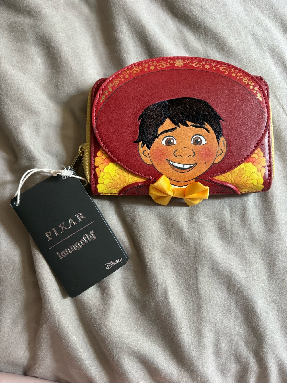 🔥 Loungefly Disney Pixar Coco Miguel Cosplay Zip-Around Wallet